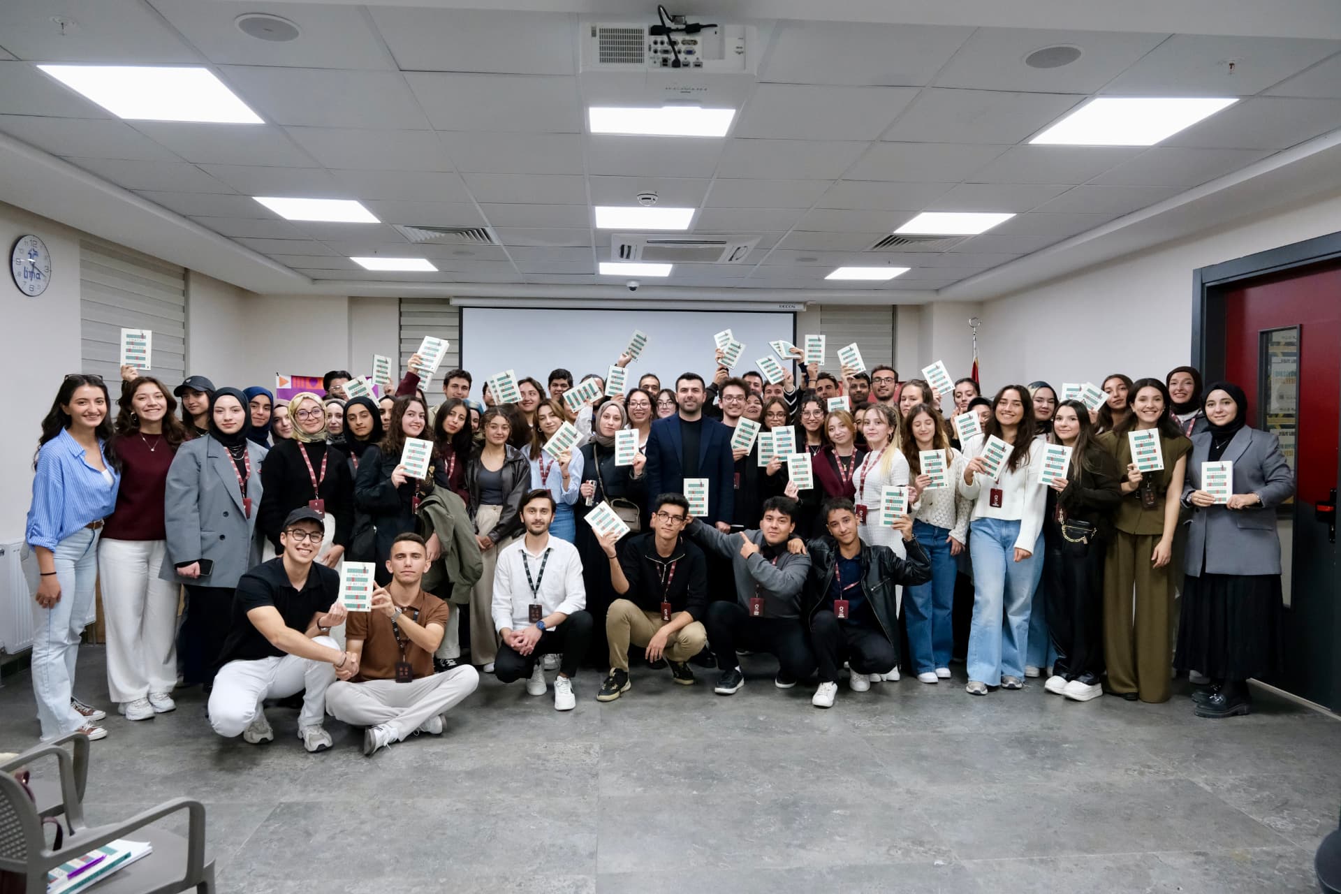 Üniversite öğrencileriyle söyleşi sonrası